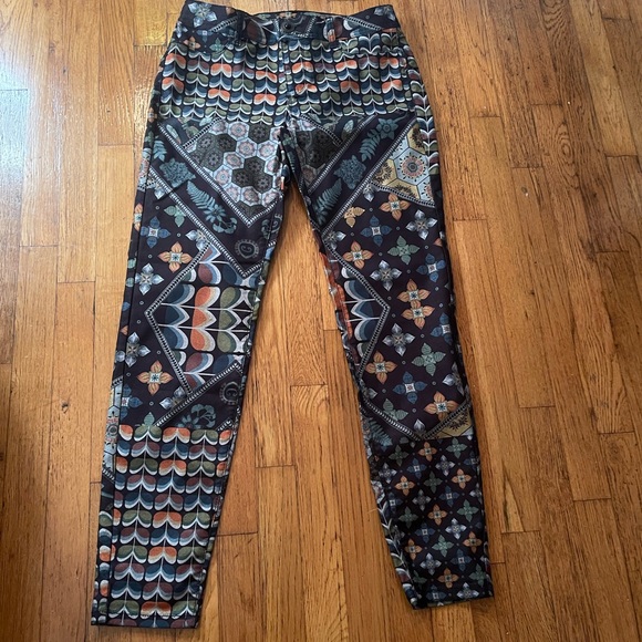 Desigual exotic jeans NWOT never worn - Picture 2 of 6